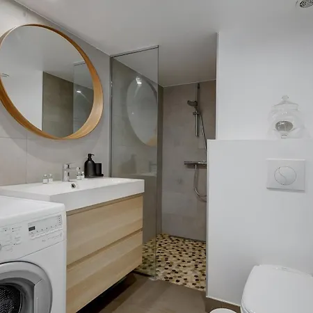 Appartamento Bluestay 245 -duplex Sur Les Champs-elysées+balcon